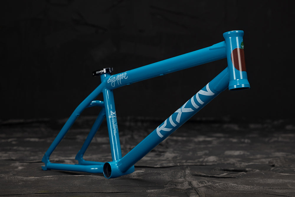 billy perry signature big apple frame