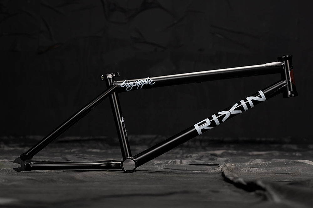 billy perry signature big apple frame